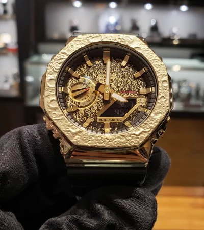 G-SHOCK GM-2100MG-1AJR 月 限定モデル（ゴージャス感漂う、GM