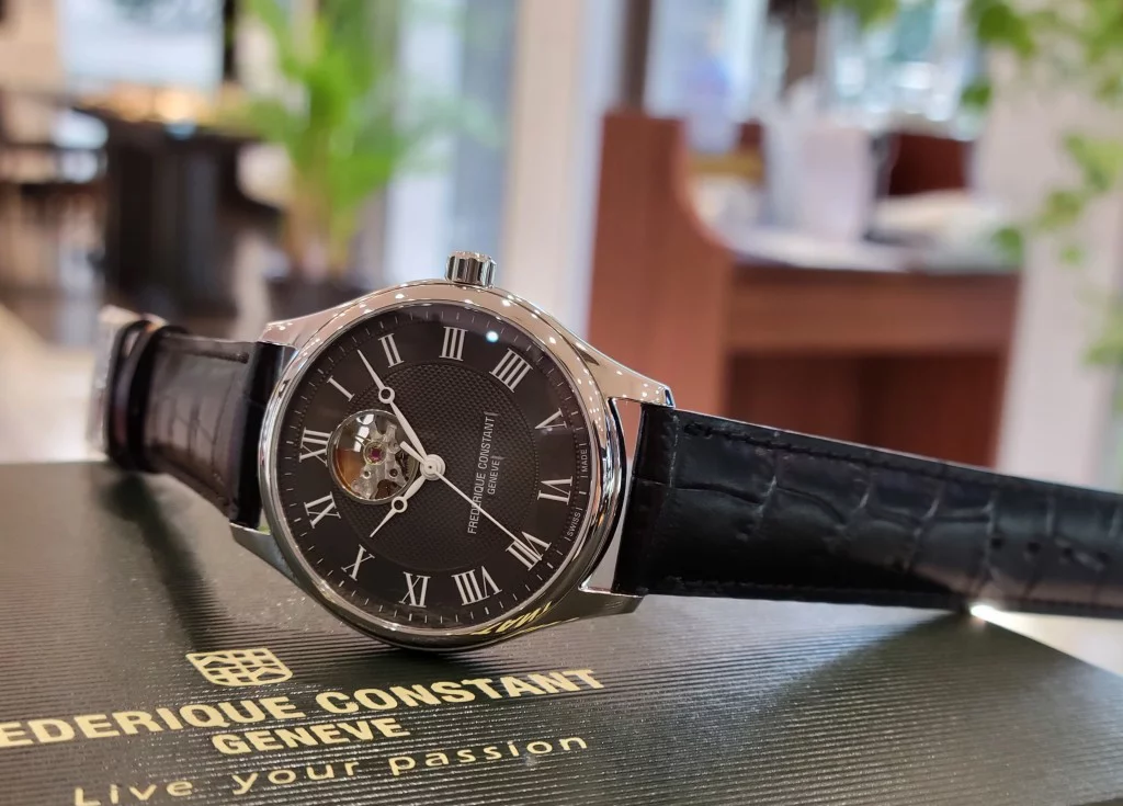 10/1(水)～フレデリック・コンスタント価格改定が行われます