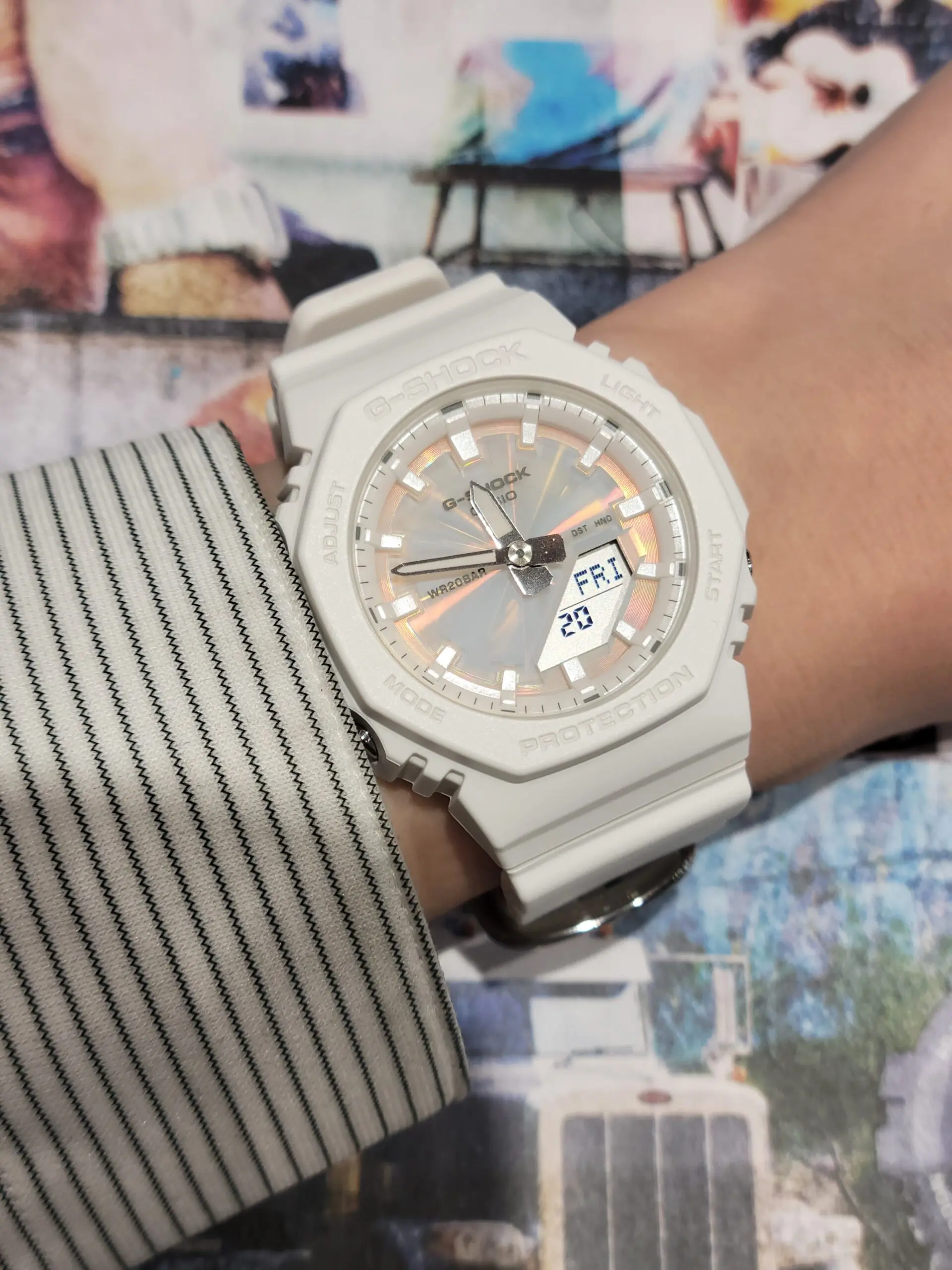 夏らしい“偏光カラーダイアル”を使った、G-SHOCKの最新作モデル