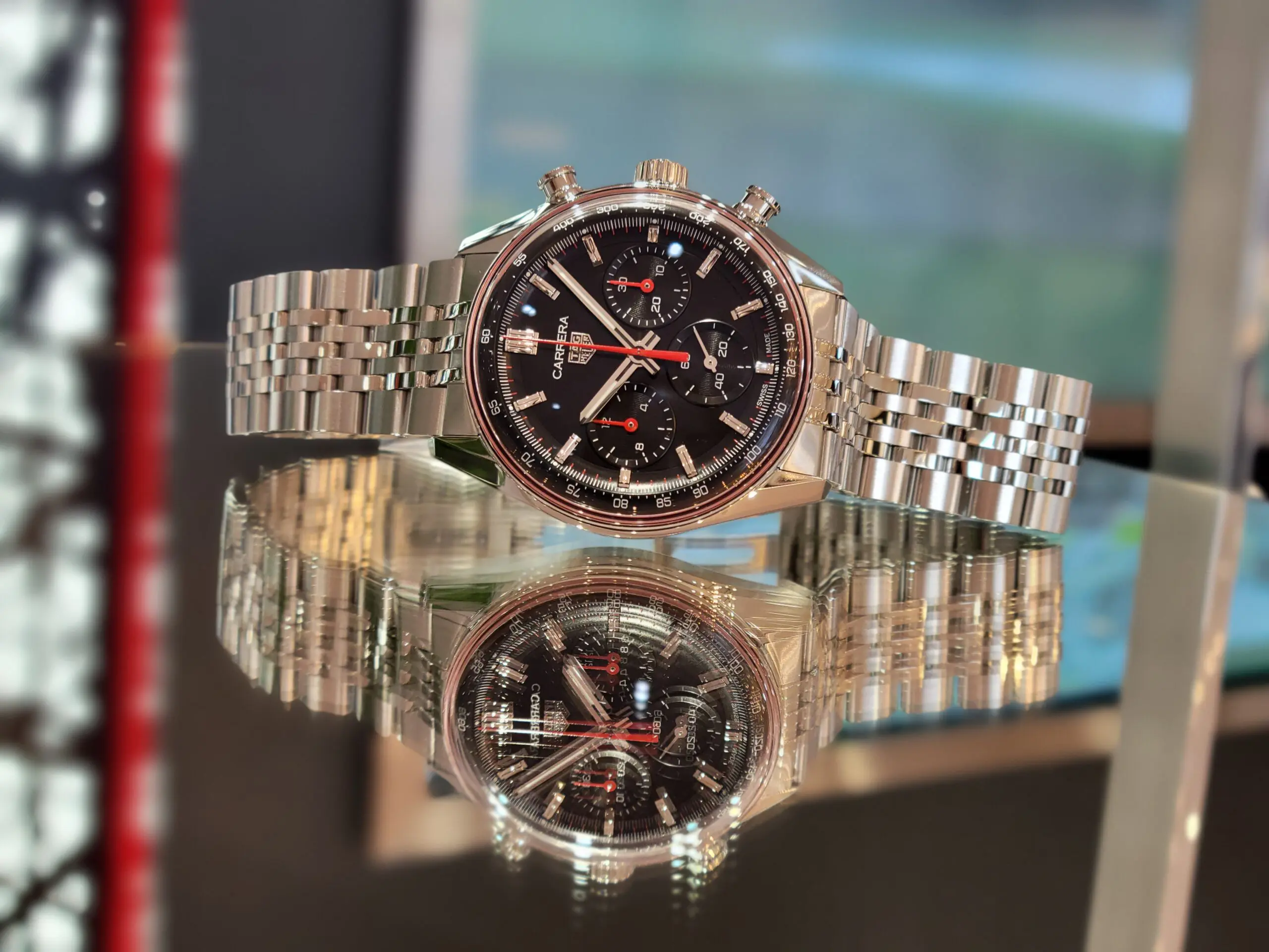 新作のカレラクロノグラフ 41mm“ブラックダイヤル”が入荷！|スタッフ