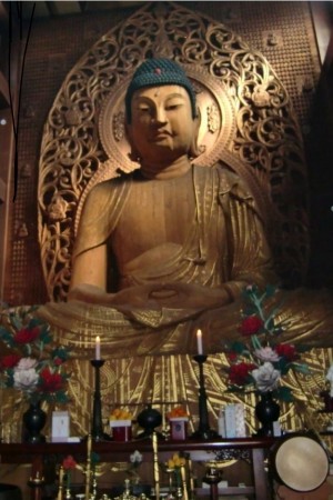 東長寺大仏