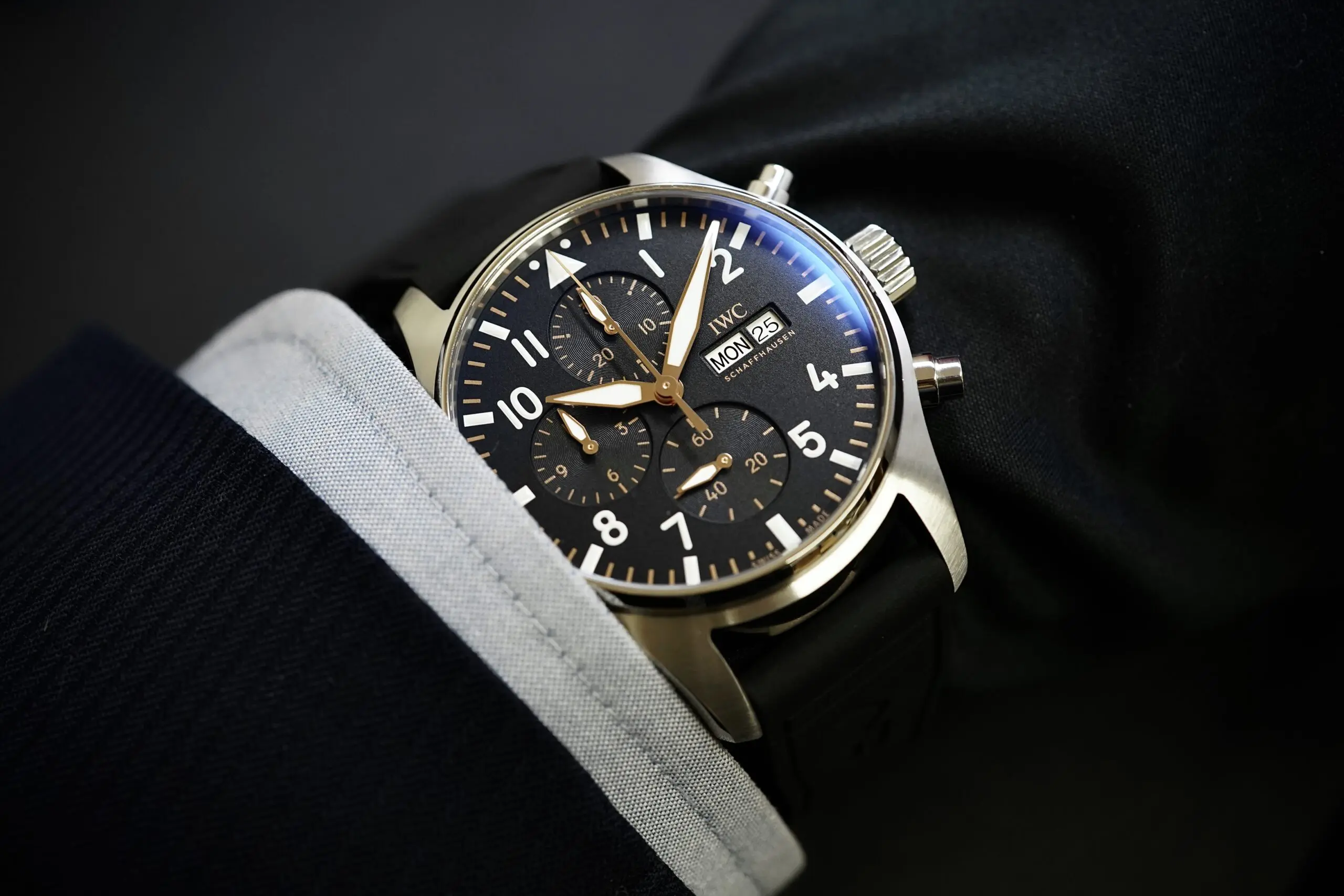 ブラットピット F1 APXGP IWC ノベルティー スピードの頂点へ挑む、陸のパイロットウォッチに心惹かれて
