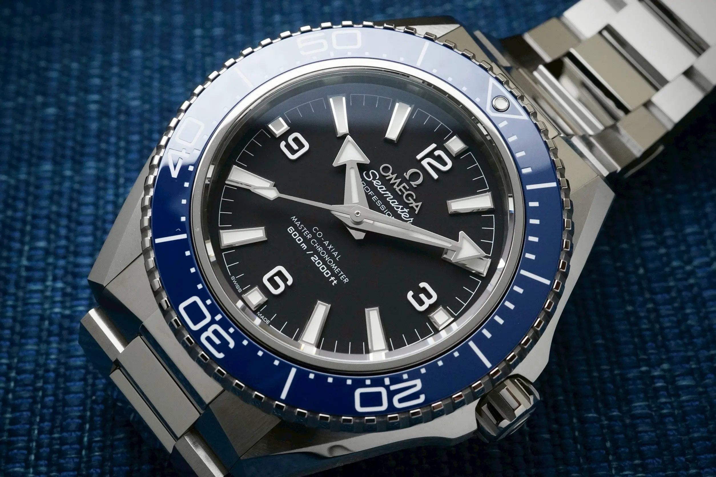 オメガのプラネットオーシャンが深化！第四世代はよりスタイリッシュに！|スタッフブログ|小林時計店-高級腕時計の正規販売店（福岡 北九州・大分）