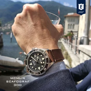 エベラールエベラール スカフォグラフ MCMLIX グリーンダイヤル」が