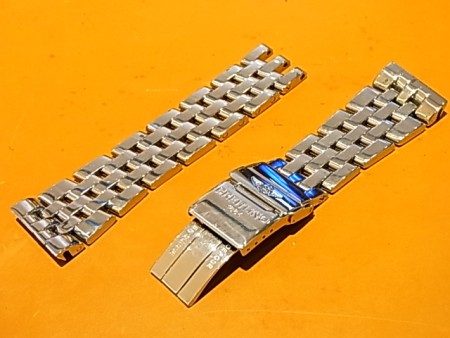 R1176477