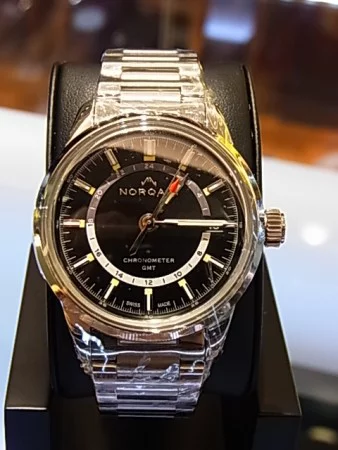 ノルケイン フリーダム60 GMT（ステンレスケース・ブレスレット仕様