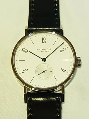 NOMOS Tangente （ノモス タンジェント）は如何でしょうか