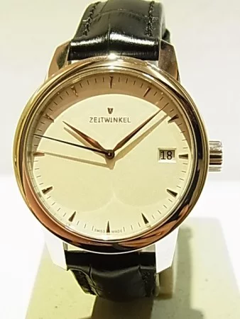 美しいムーブメントを搭載した、ZEITWINKEL 032 (ツァイト 美しいムーブメントを搭載した、ZEITWINKEL 032 (ツァイト