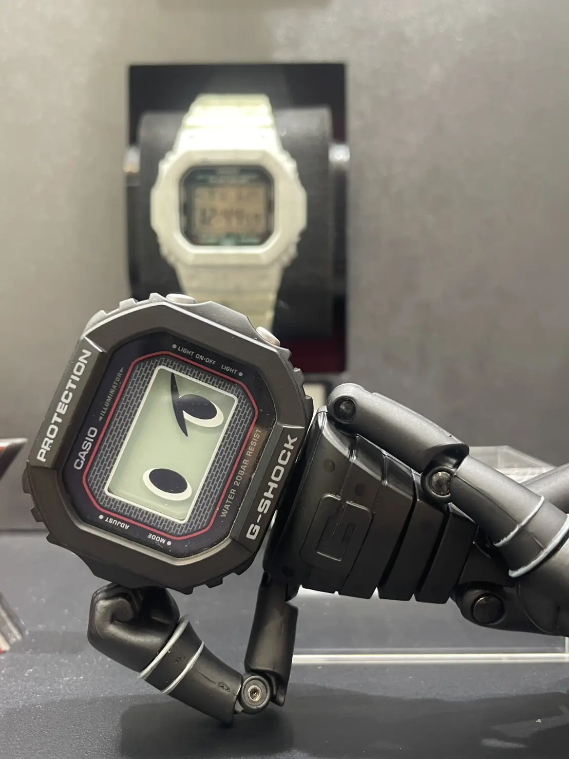 G-SHOCKの最高級ライン、MR-Gの新作フロッグマンにしびれる