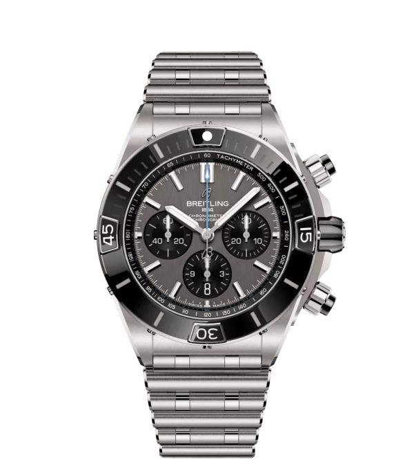 eb0136251m1e1-super-chronomat-b0